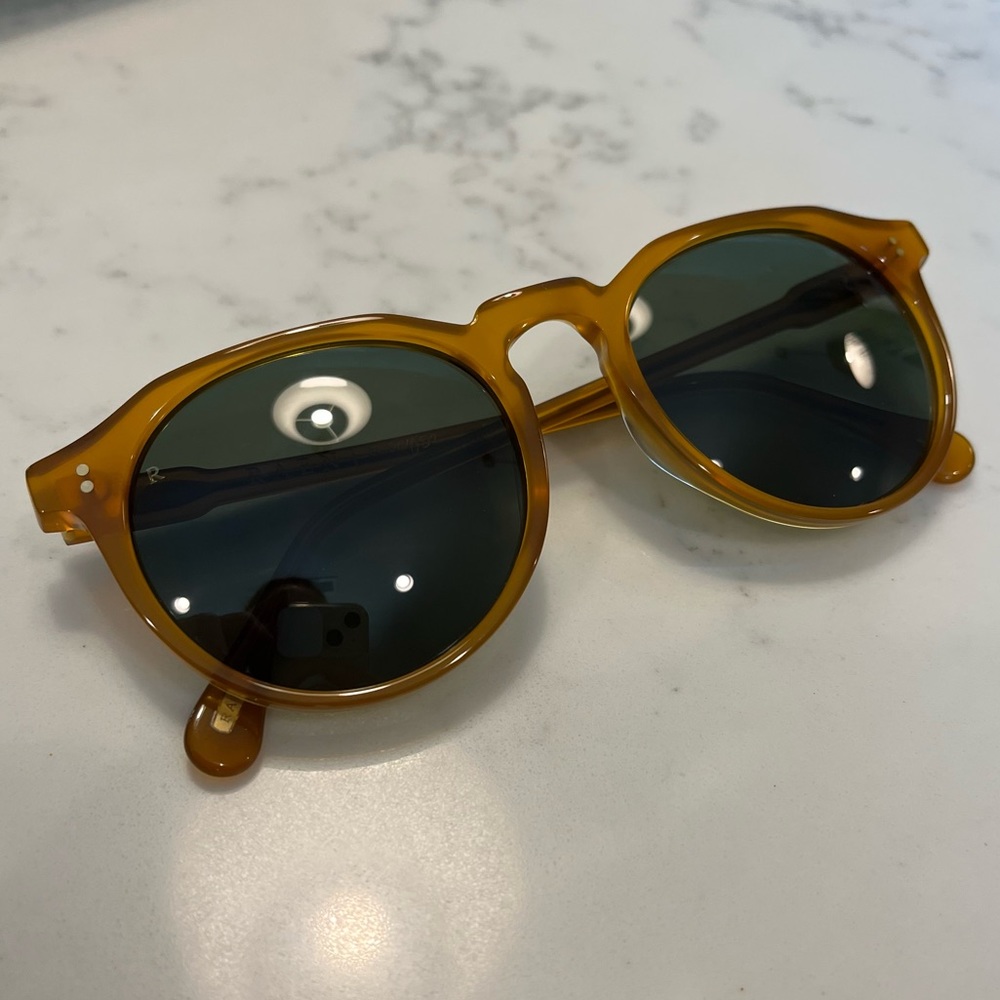 Raen Remmy Non-Polarized Sunglasses in Honey